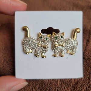 Windsor Cat Earrings